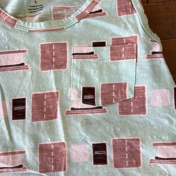 Monica + Andy mint marshmallow s’mores sleeveless top tank top unisex - Picture 2 of 6